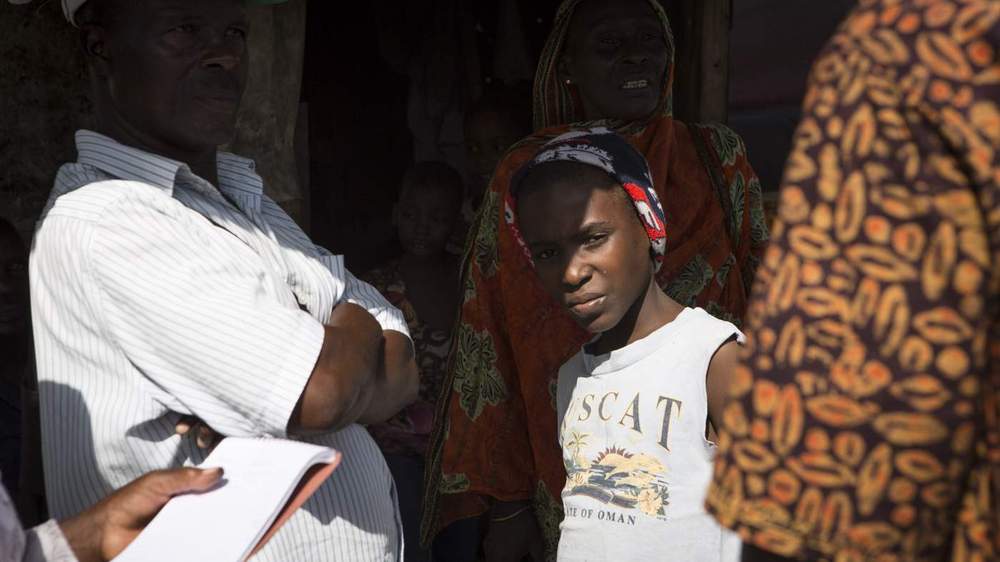 Economic mobility is difficult for those in  Dar es Salaam&#39;s less affluent communities. Photo by Johnny Miller \/ africanDRONE